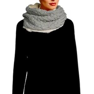 Liz Claiborne Infinite Scarf‎ Gray Cable Knit Cream Faux Fur Neck Warmer NWT